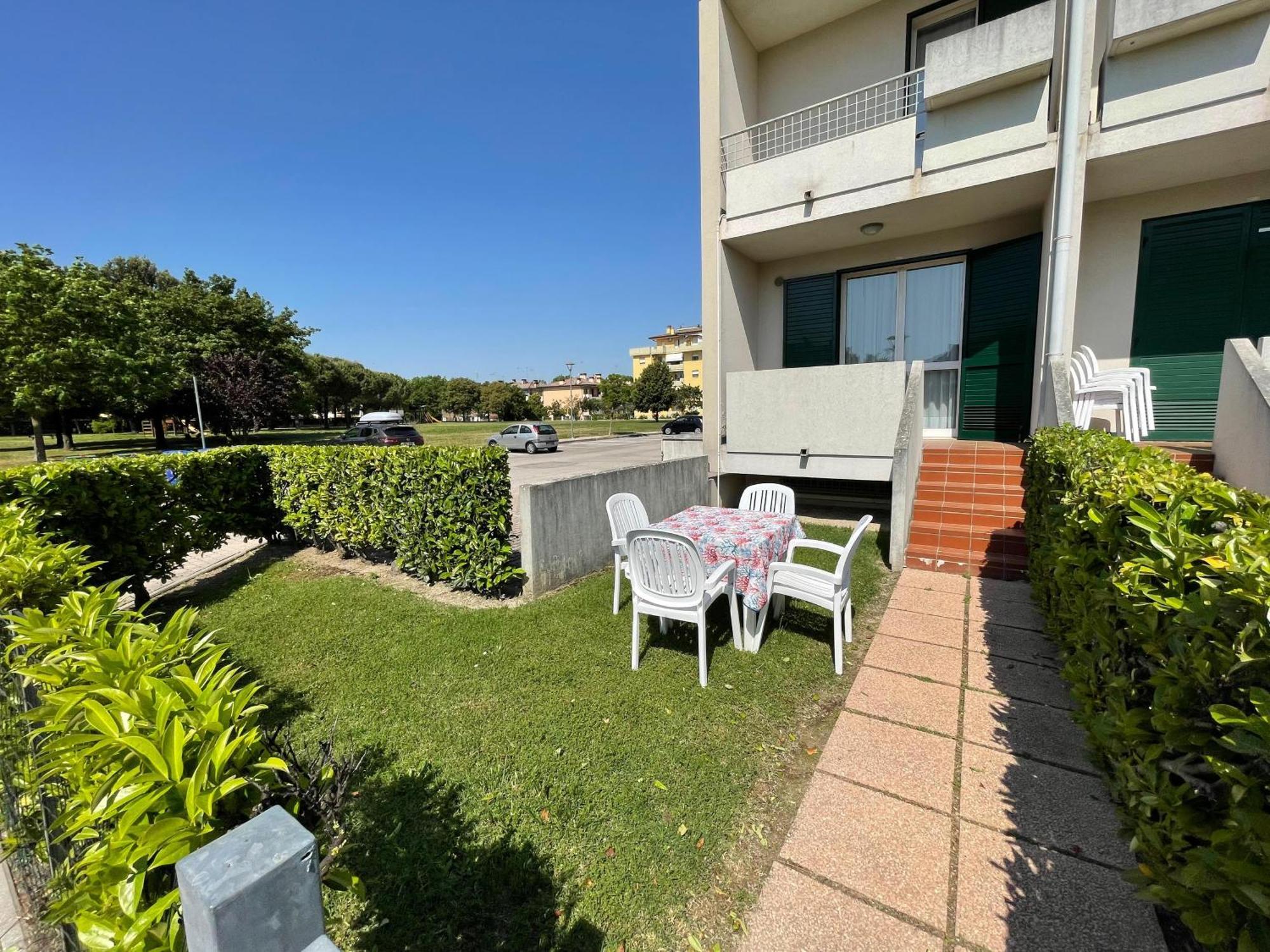 Villaggio Luna Swimmingpool- Agenzia Cocal Caorle Exterior photo