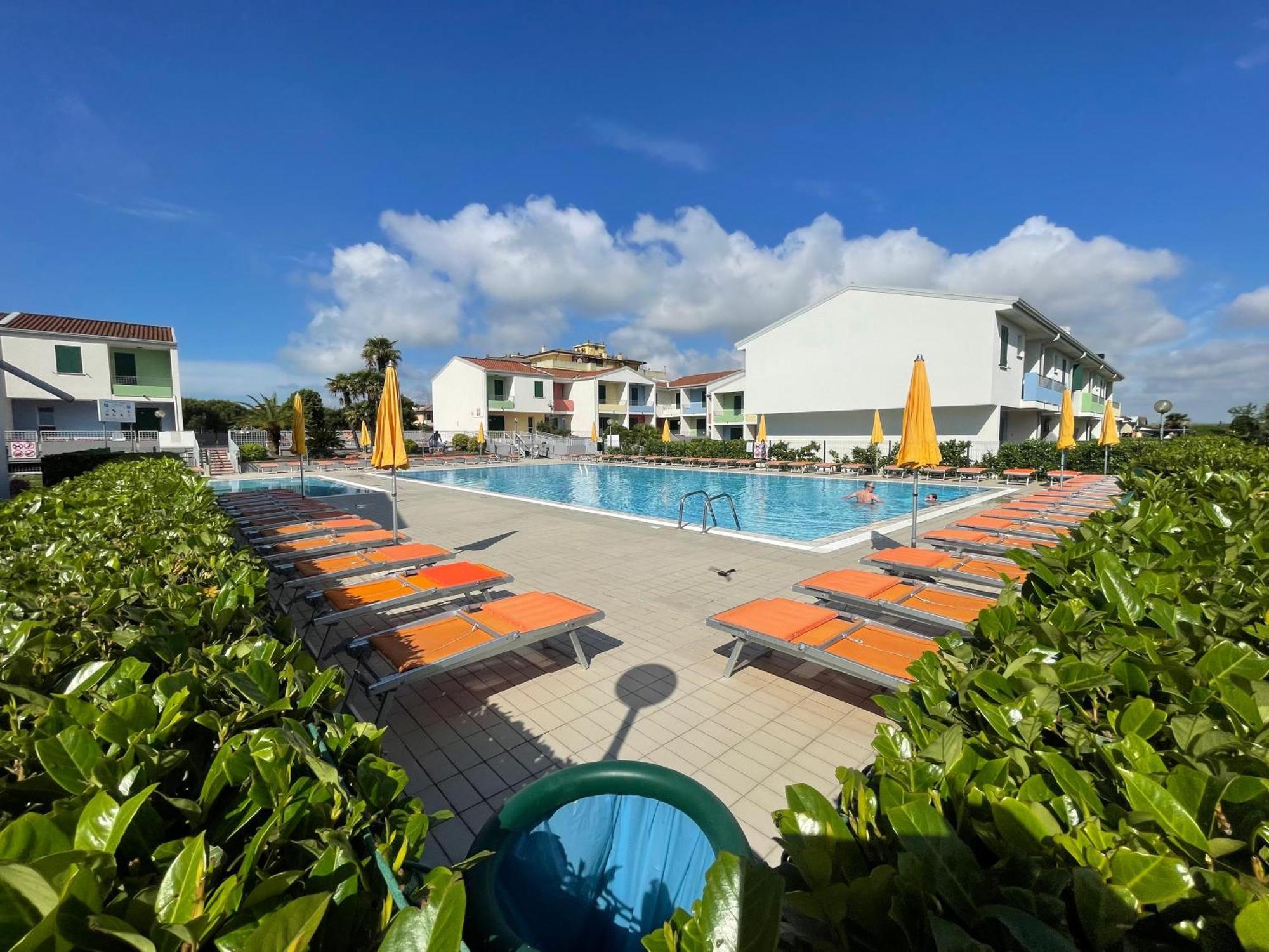 Villaggio Luna Swimmingpool- Agenzia Cocal Caorle Exterior photo