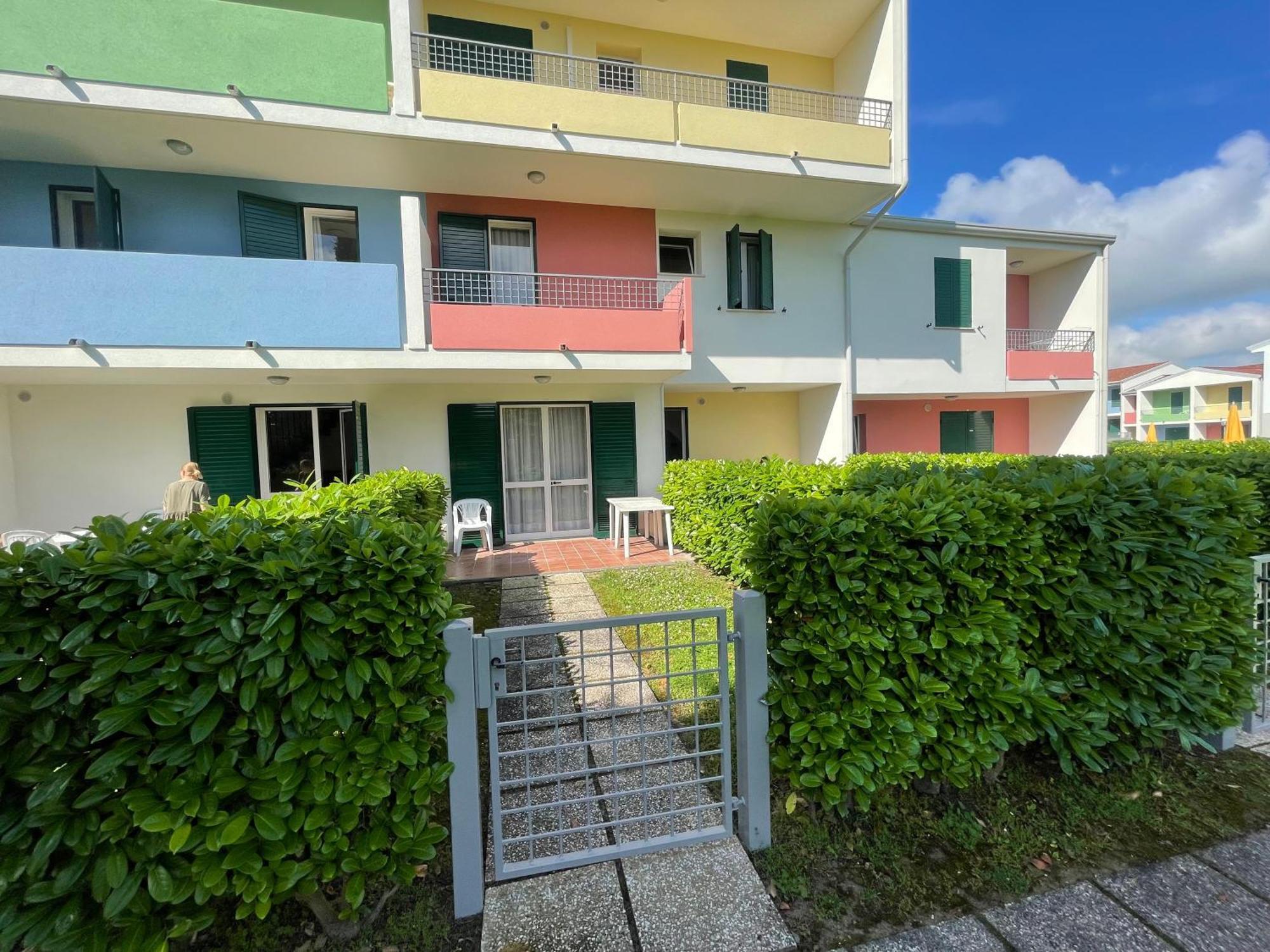 Villaggio Luna Swimmingpool- Agenzia Cocal Caorle Exterior photo